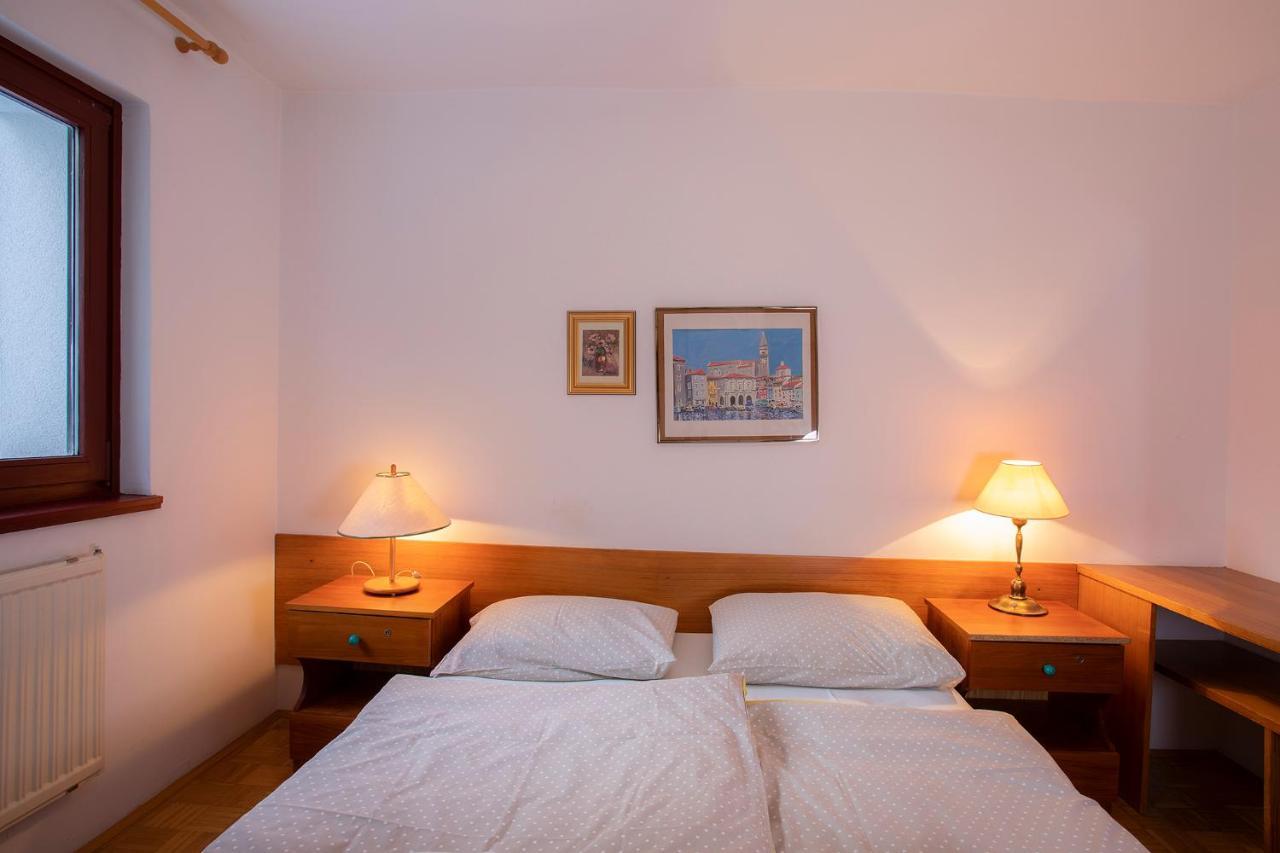 Apartments Baki كْرانْيِسكا غورا المظهر الخارجي الصورة